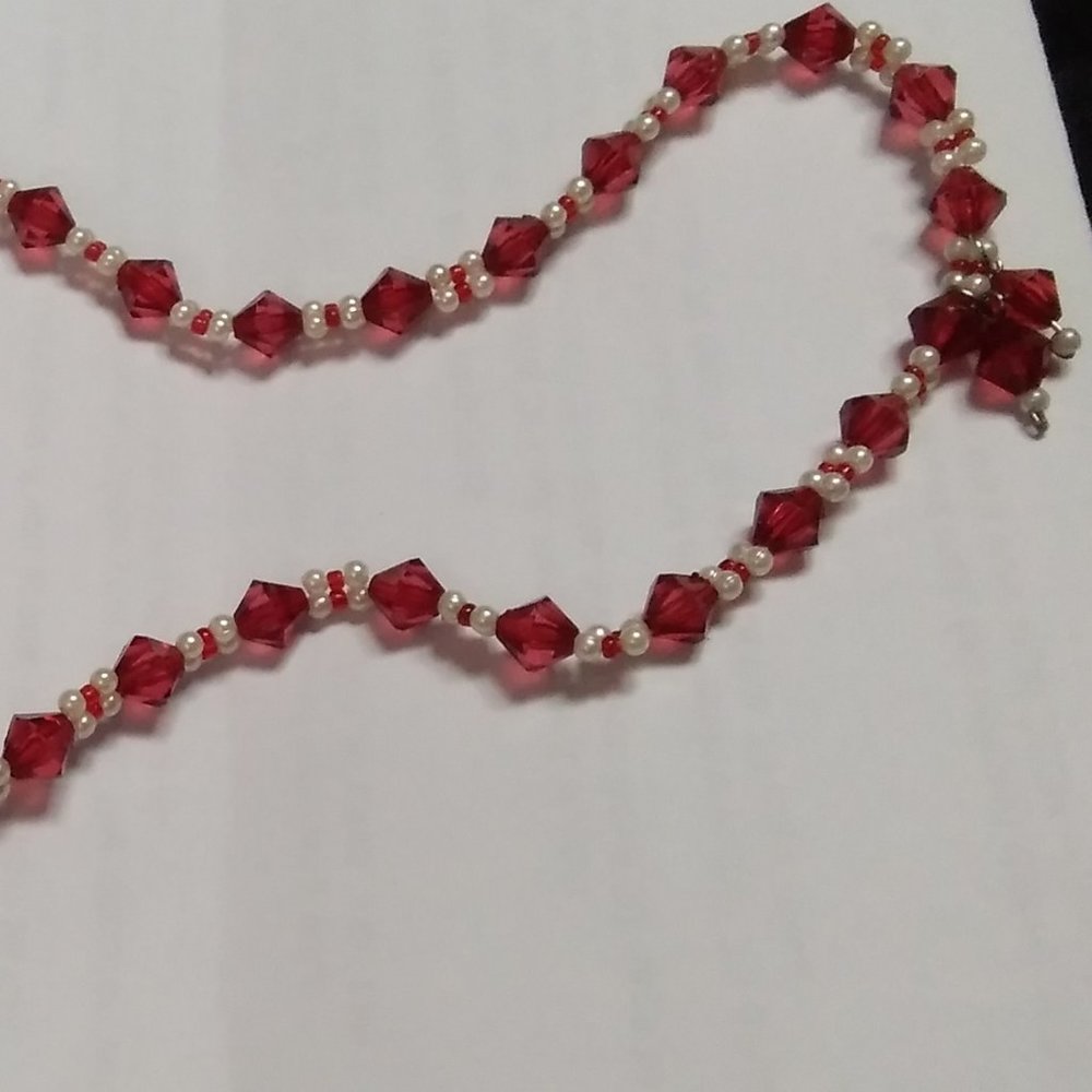 Faux Garnet Neclace